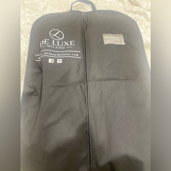 Dress - Picture 6 of 7